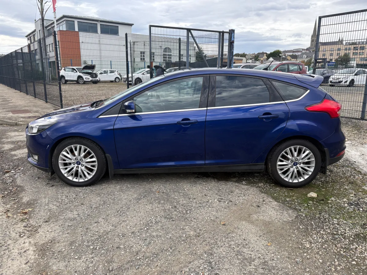 Ford Focus 2015 - Image 4