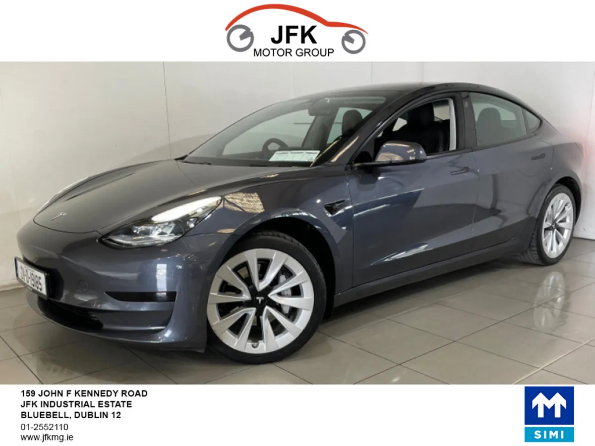 Tesla Model 3 STANDARD RANGE PLUS LOW MILEAGE 19" - Image 1