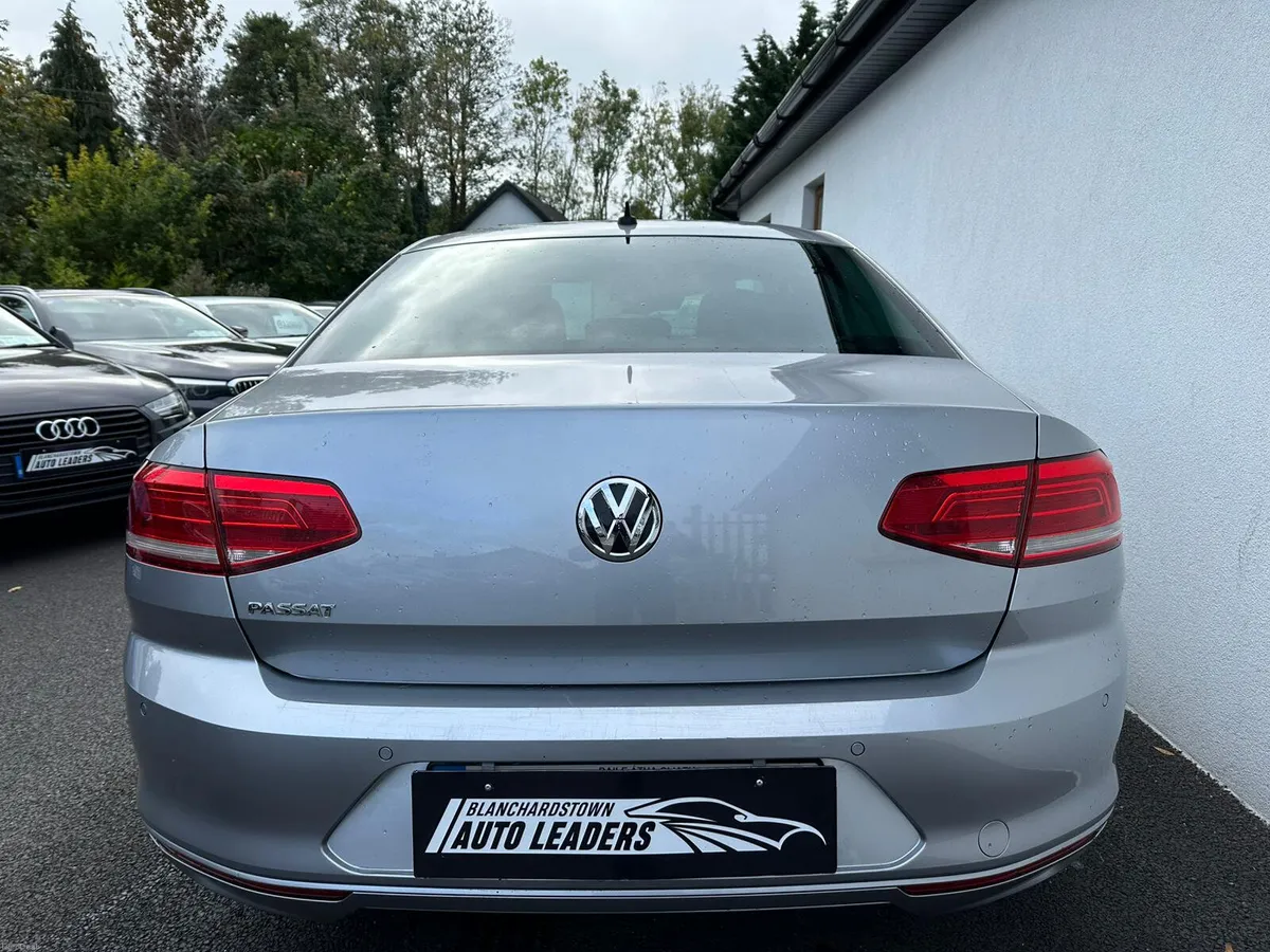 VOLKSWAGEN PASSAT 2.0 TDI COMFORTLINE 150BHP NAV - Image 6