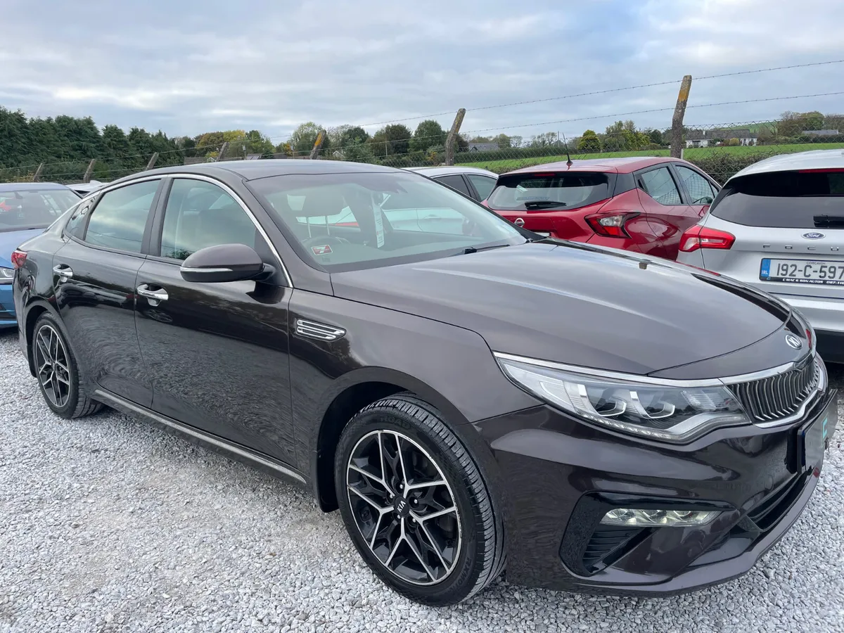Kia Optima Executive - Image 4