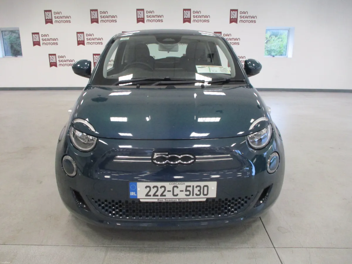 Fiat 500e ICON 2022 42 kWh ONE OWNER-LOW KMS - Image 4