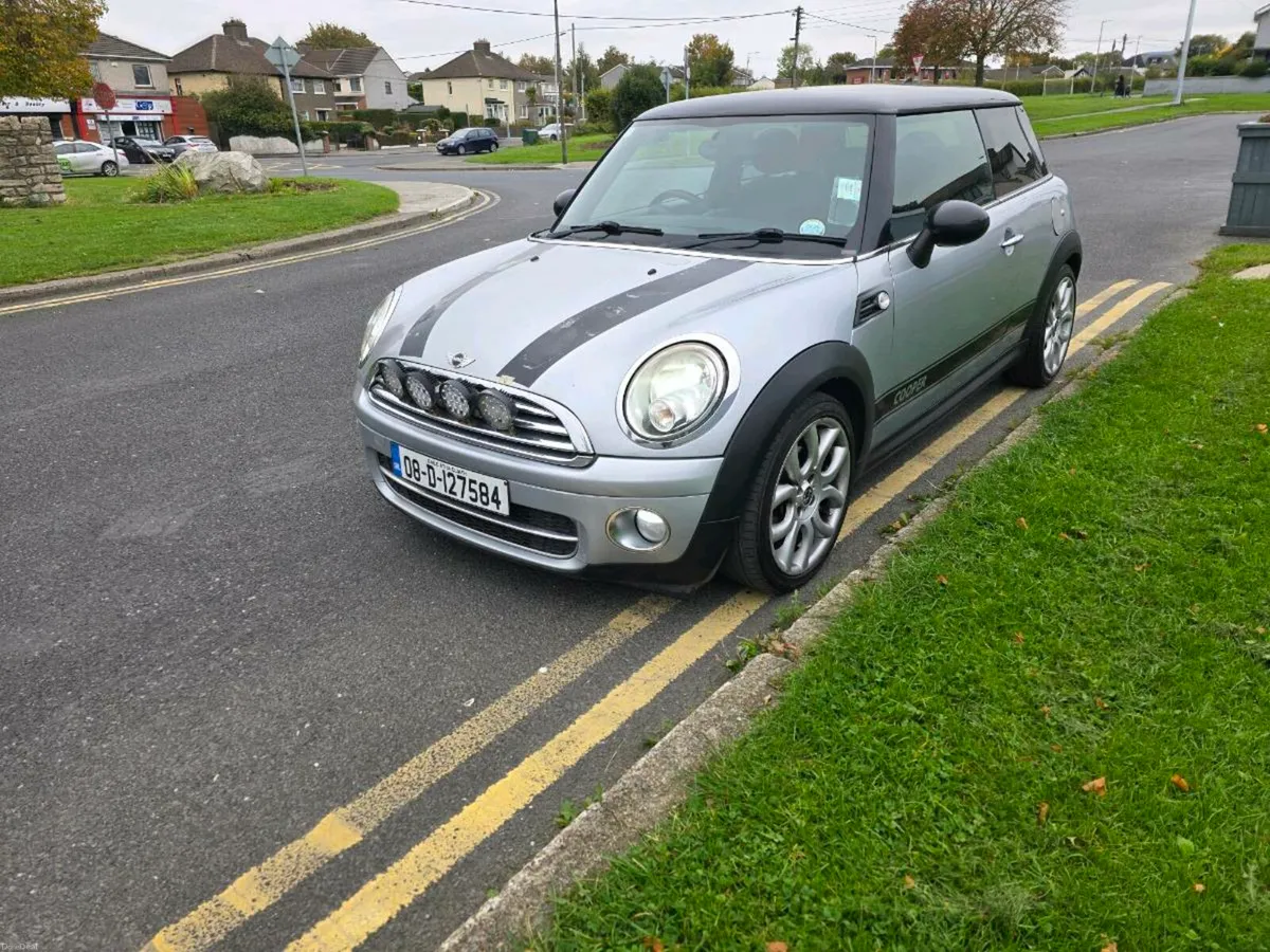 08 Mini Cooper Nct 03/26 Tax 02/26 - Image 2