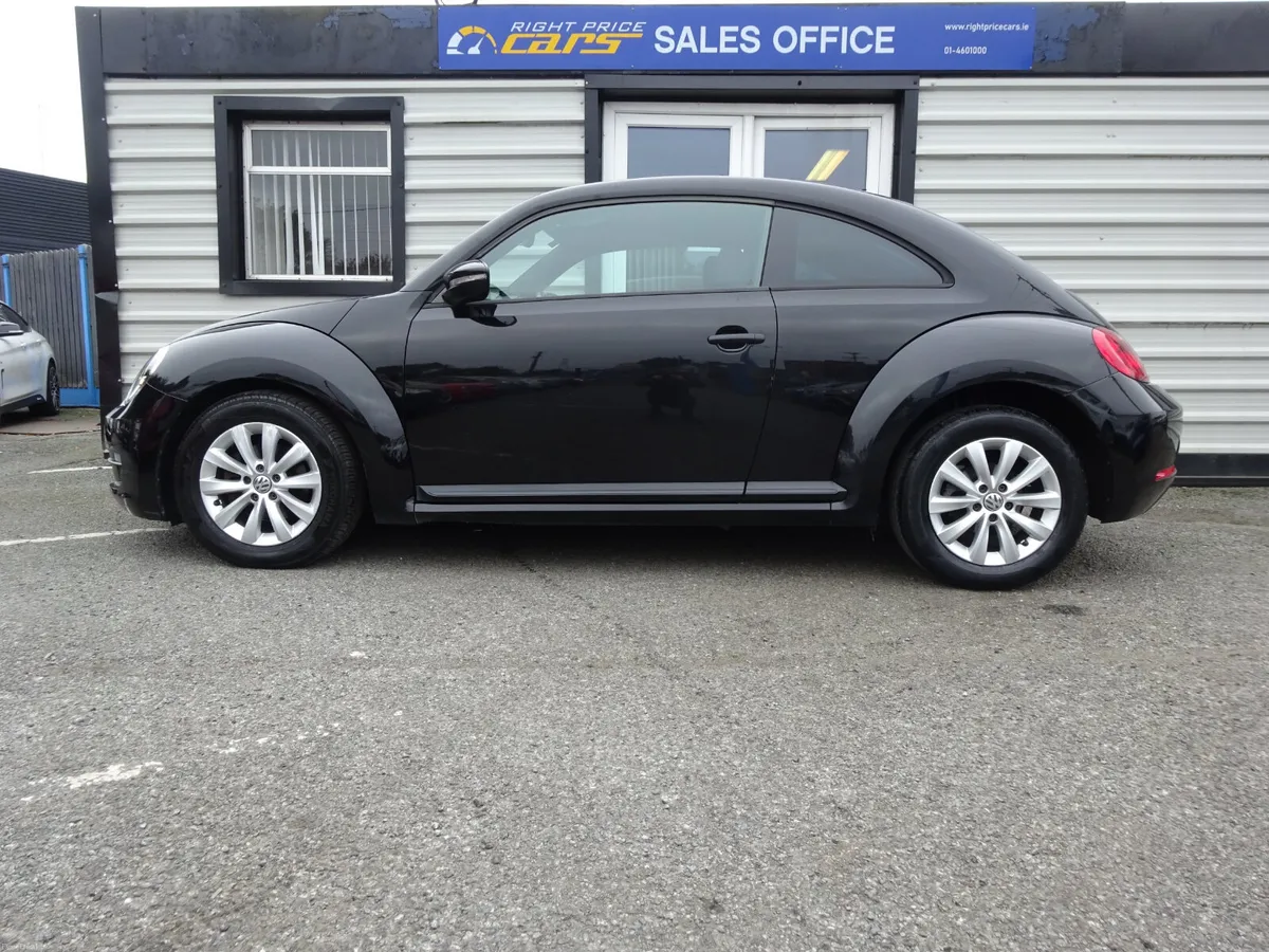 VOLKSWAGEN BEETLE 1.6 TDI BLUEMOTION - Image 4