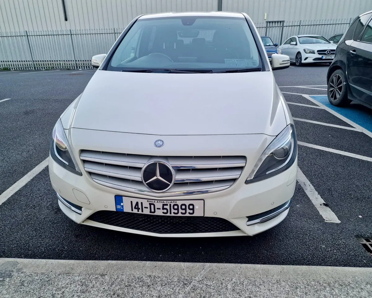 2014 Mercedes B180 1.6 petrol Automatic - Image 3