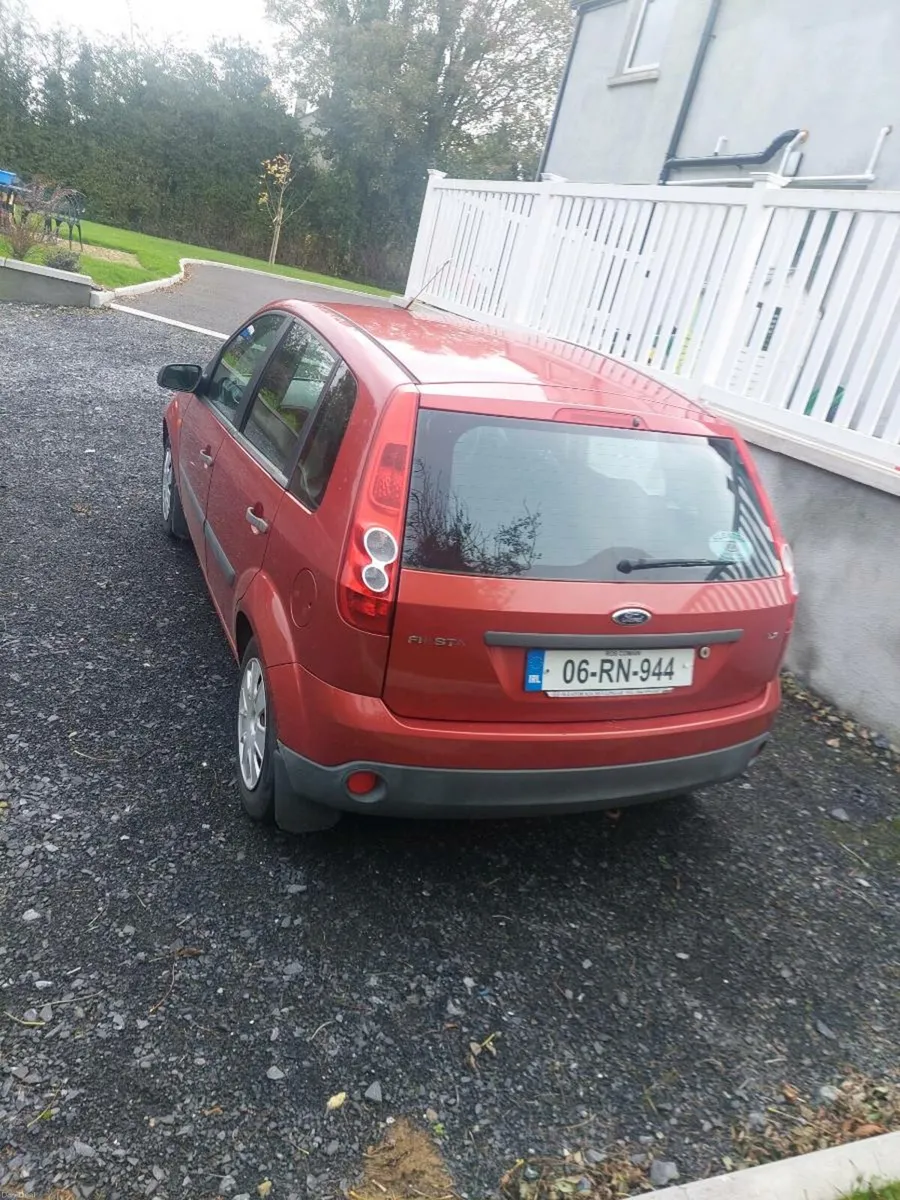 FORD FIESTA - Image 2