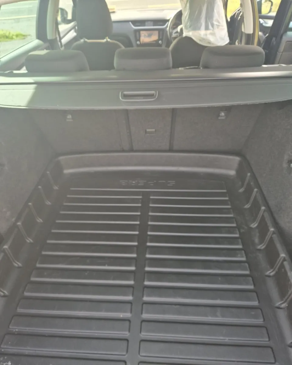 2017 (172) SKODA OCTAVIA 1.6 TDI 115HP AMBITION - Image 2