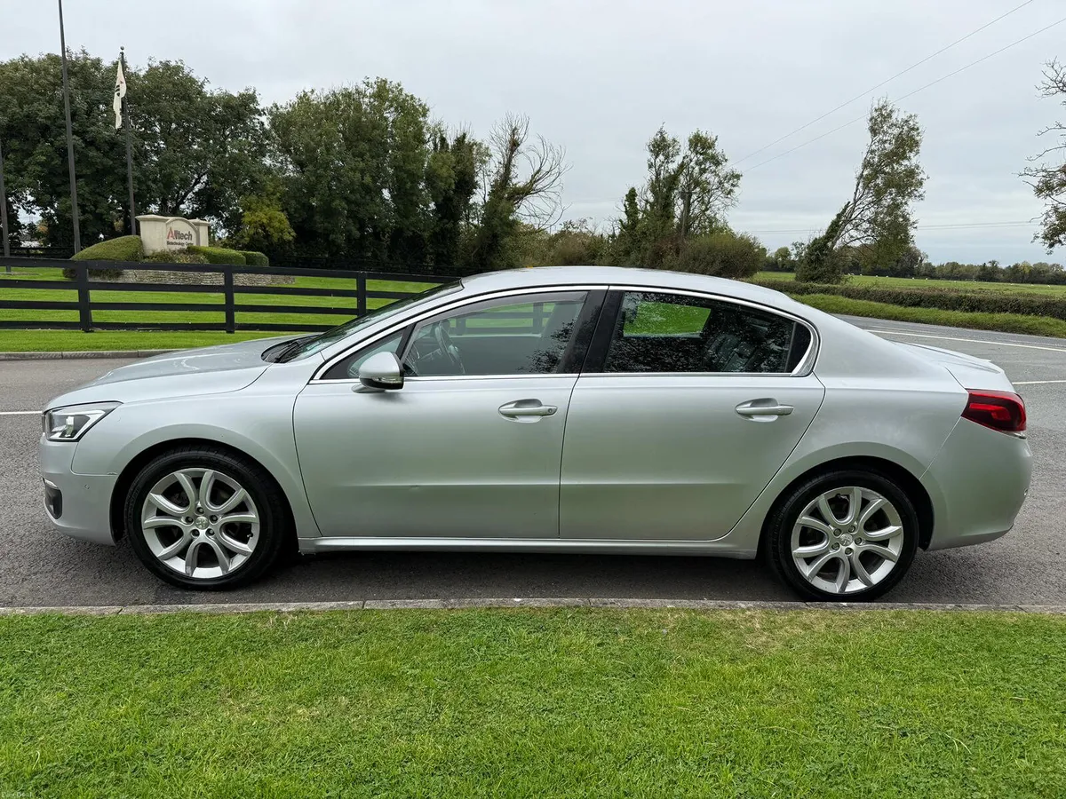 HIGH SPEC ALLURE MODEL NCT 11/26 - Image 4