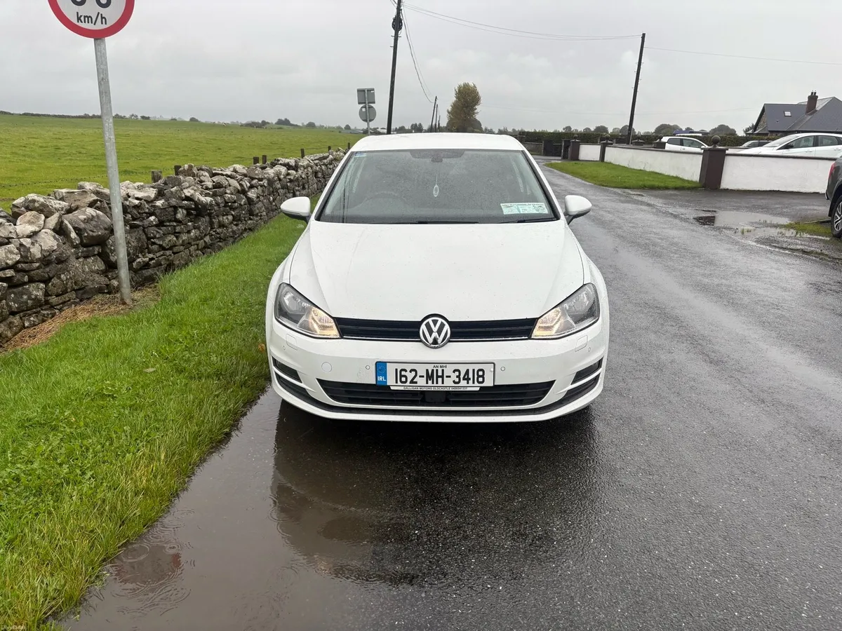 2016 Vw golf 3 dr - Image 2