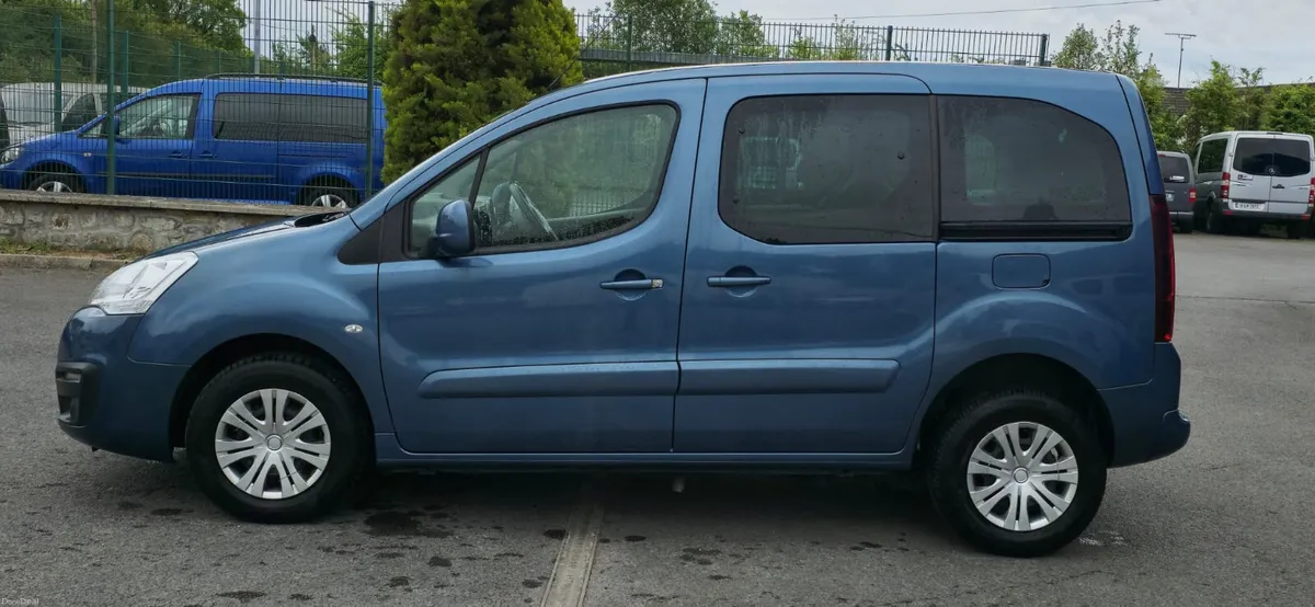 Wheelchair Accessible Car Citroën Berlingo 2018 - Image 5