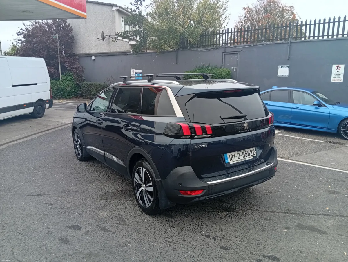 Peugeot 5008 allure - Image 4