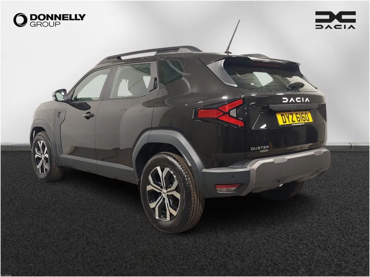 Dacia Duster Estate Expression - Image 2