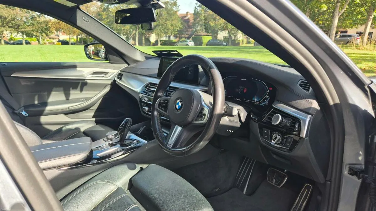 BMW 530e Petrol Hybrid M Sport - Image 2