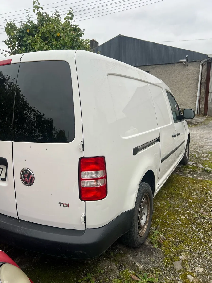 Volkswagen Maxi Caddy TDI. - Image 4
