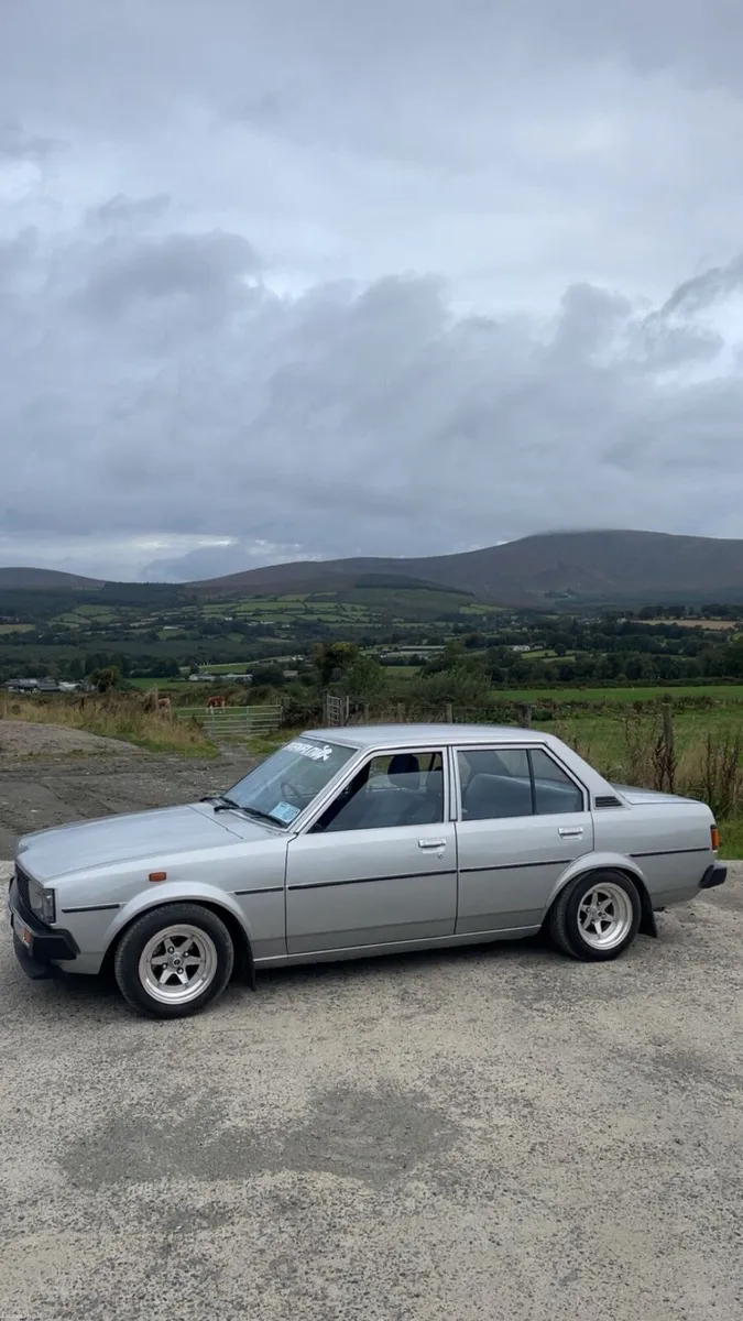 Toyota Corolla dx ke 70 - Image 2