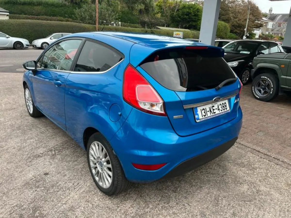 Ford Fiesta 1.0 Titanium Ecoboost 125PS 3DR - Image 4
