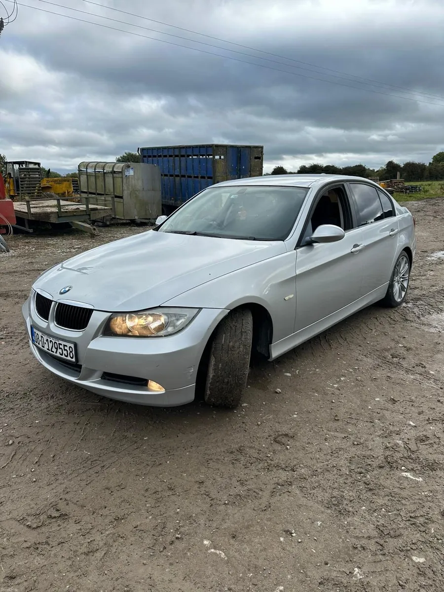 BMW 320d - Image 2