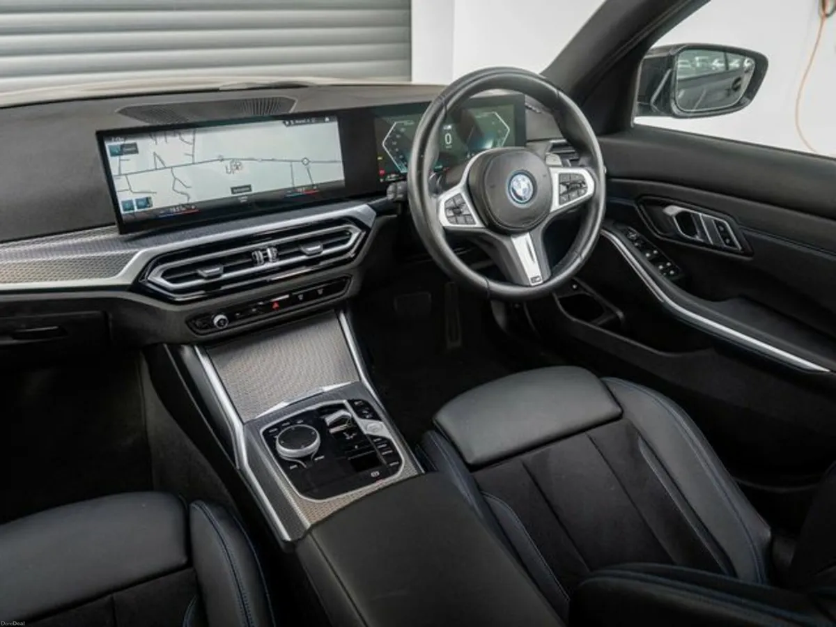 BMW 3-Series 330E M SPORT - Image 4