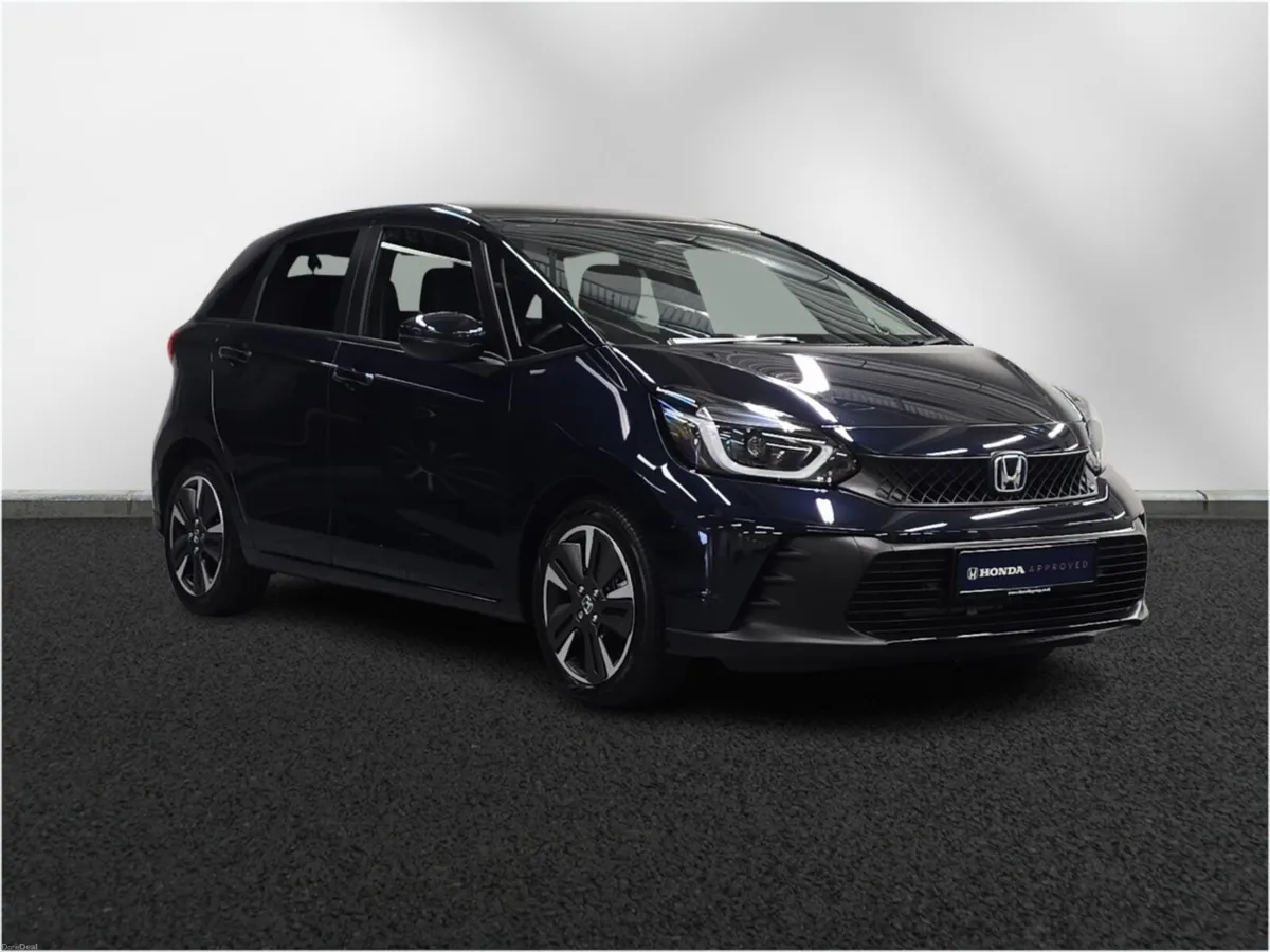 Honda Jazz Hatchback Advance - Image 1