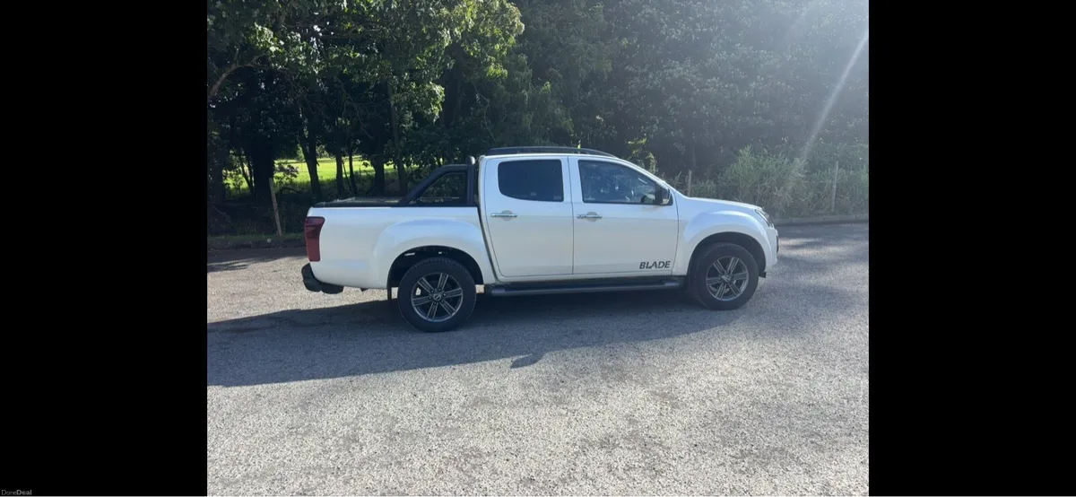 Isuzu D max Blade - Image 3