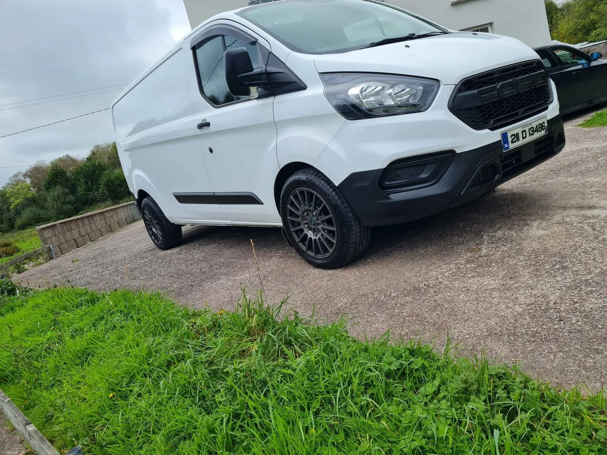 Ford Transit Custom 2021 No VAT CVRT 2027 - Image 2
