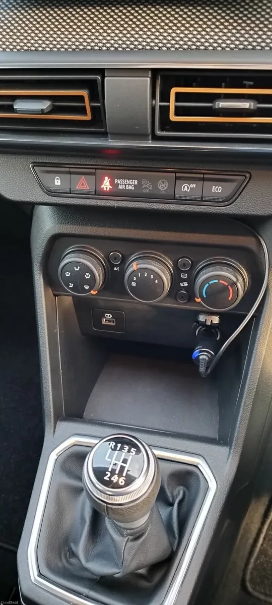 Dacia Sandero Stepway 2021 - Image 4