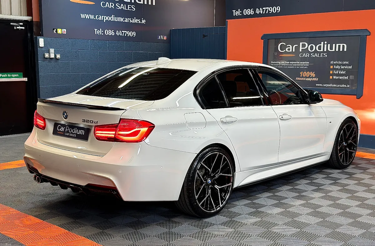 2017 BMW 320D M-Sport Auto  190BHP  M-Performance - Image 3