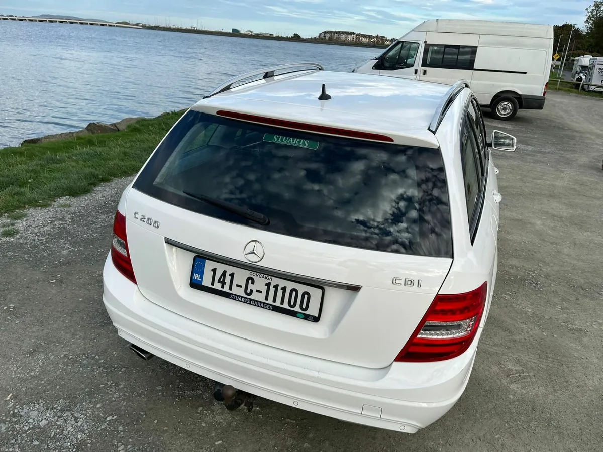 Mercedes-Benz C-Class 2014 - Image 3