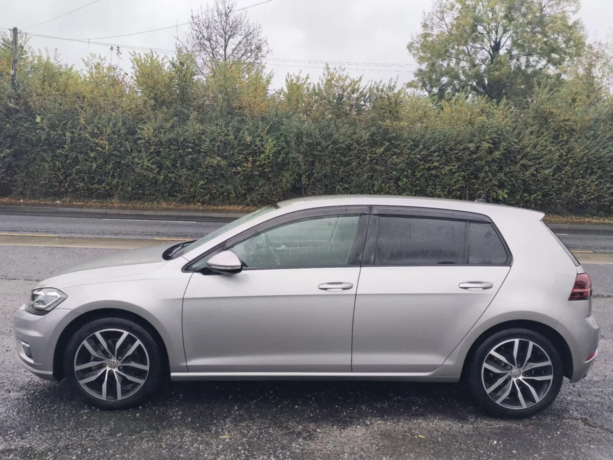 Volkswagen Golf  2018 Petrol Automatic HIGHLINE !! - Image 4