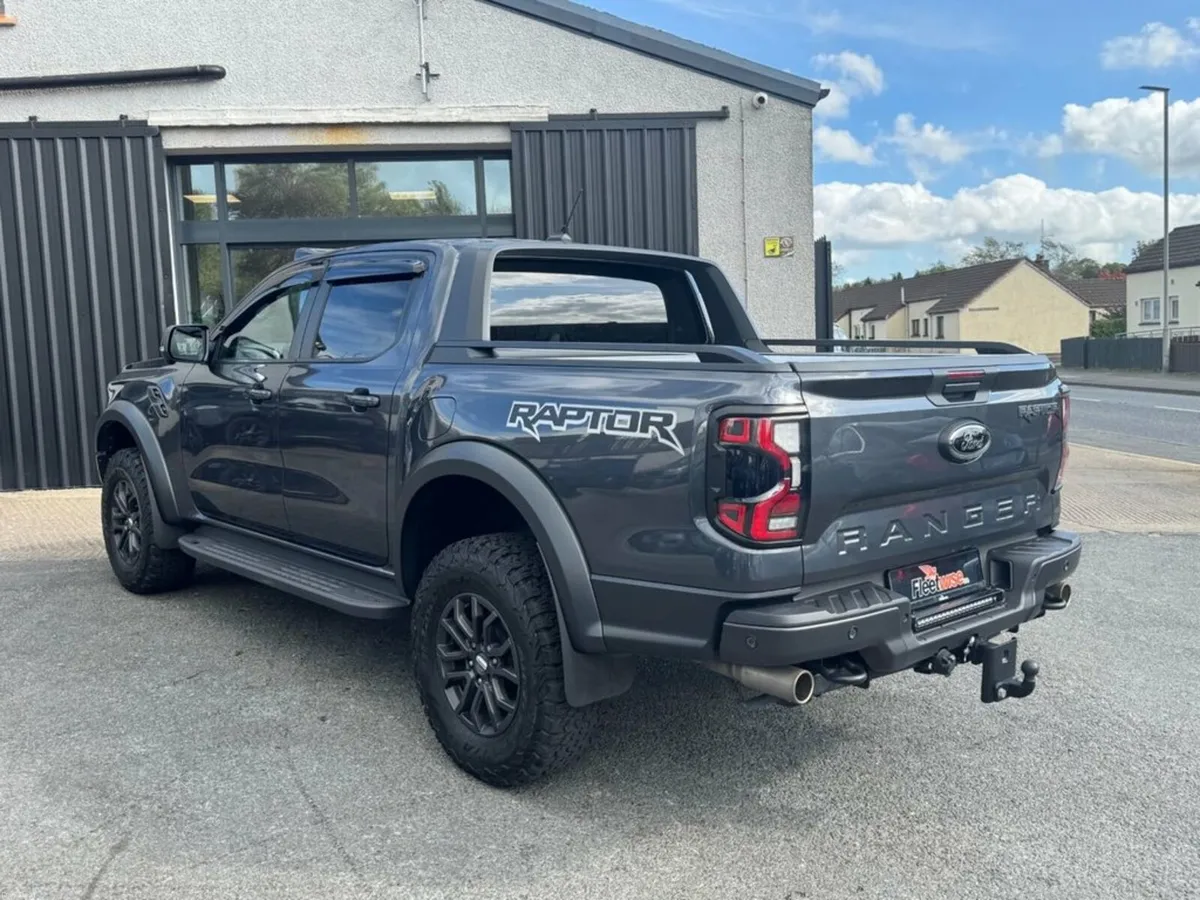 3.0T V6 EcoBoost Raptor Pickup Double Cab 4dr Petr - Image 4