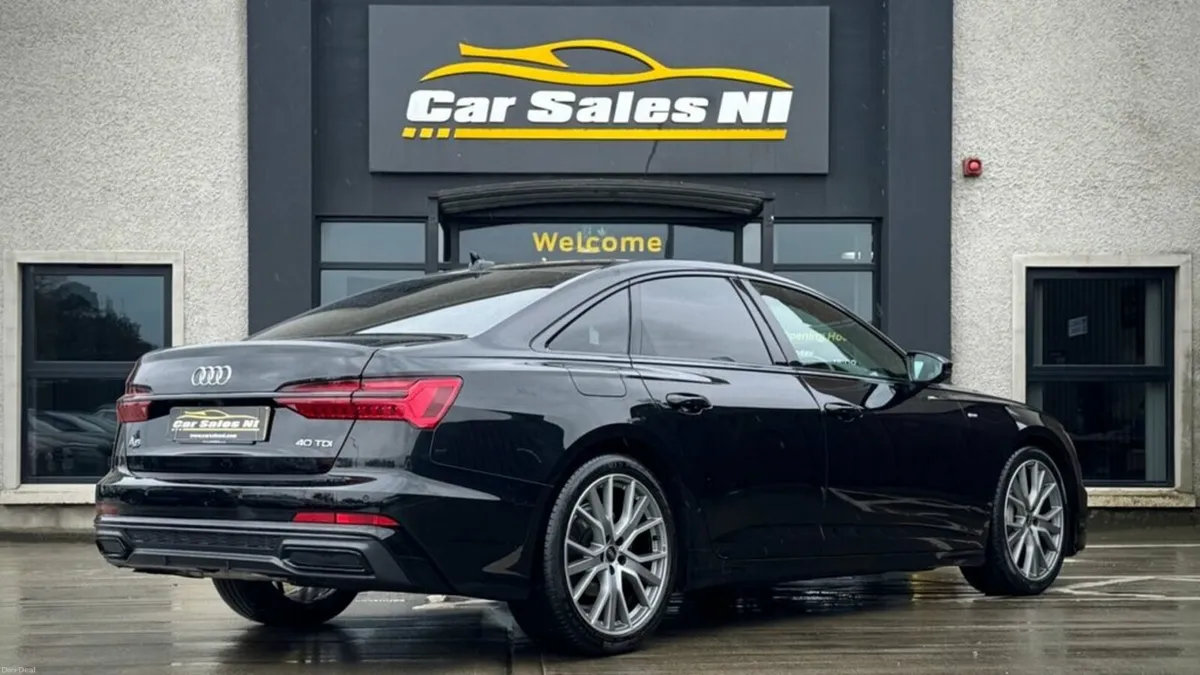 2.0 TDI 40 Black Edition Saloon 4dr Diesel S Troni - Image 3