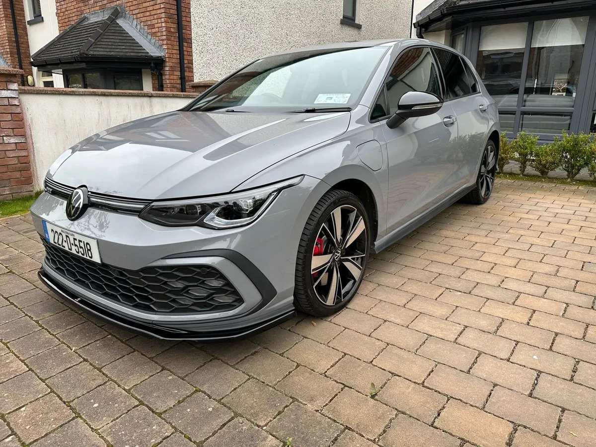 Volkswagen Golf GTE 1.4 TSI PHEV 245bhp - Image 2