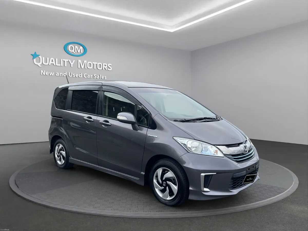2014 HONDA FREED HYBRID (S50) 6 SEATER - Image 1