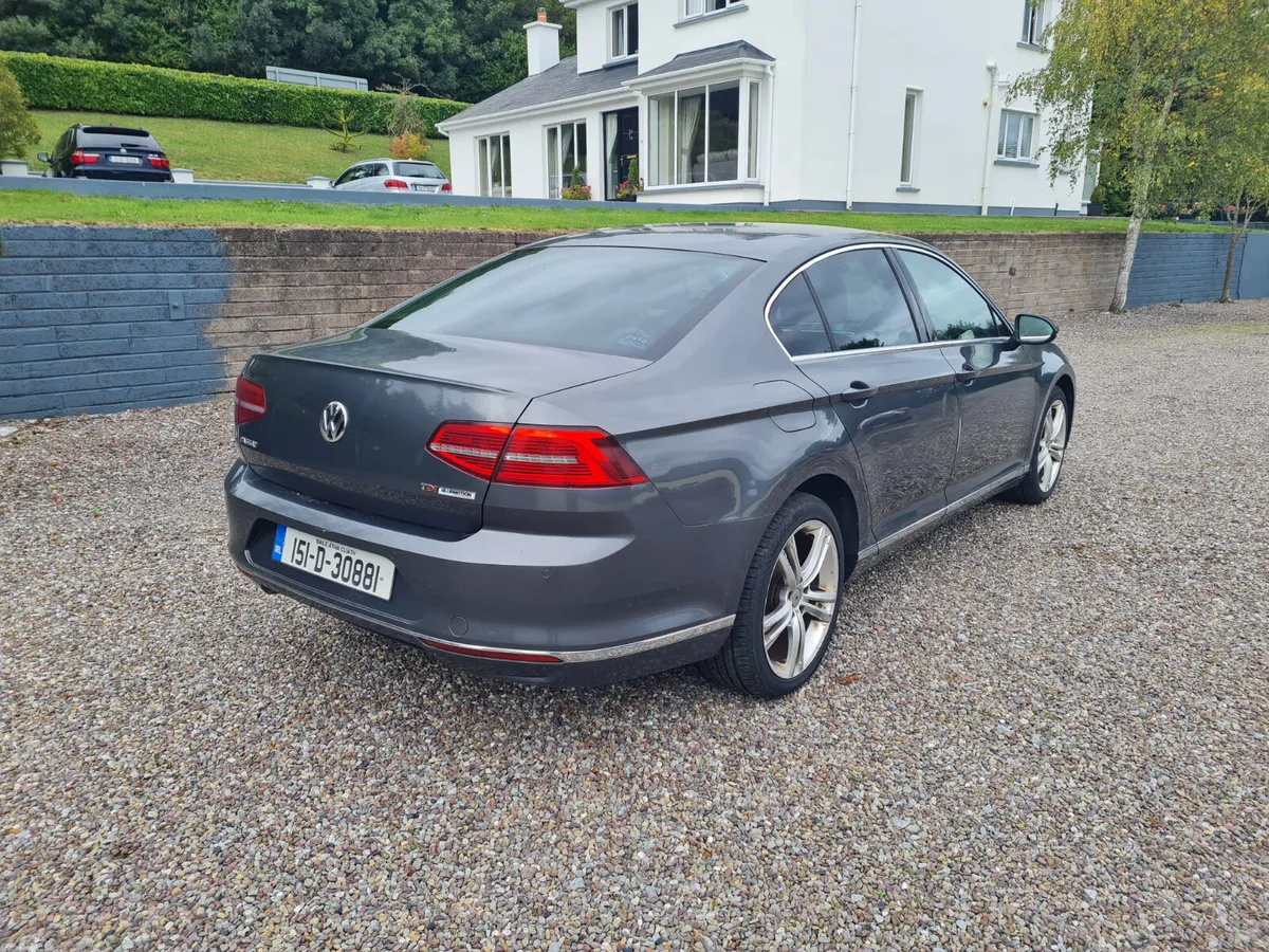 Volkswagen Passat 2015 - Image 4