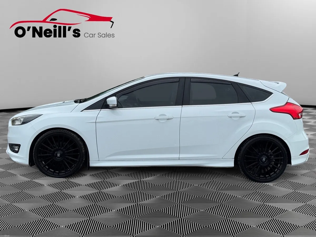 Ford Focus 2015 ZETEC-S 2.0 150PS 4DR - Image 5