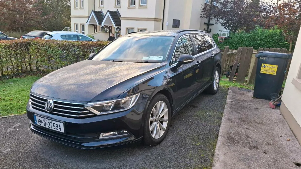 volkswagen passat estate 2.0 - Image 1