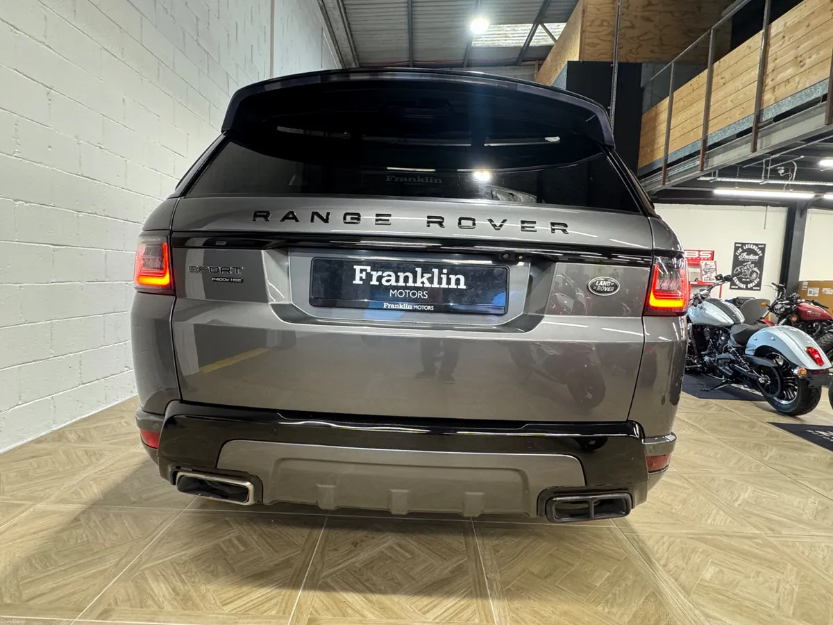 Land Rover Range Rover Sport 2018 - Image 4