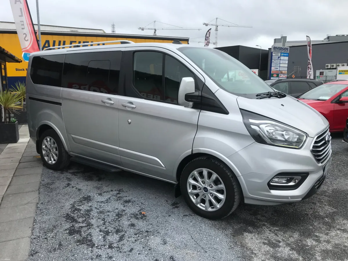 2022 Ford Tourneo CUSTOM 320 TNIUM TITANIUM ECOBLU - Image 4