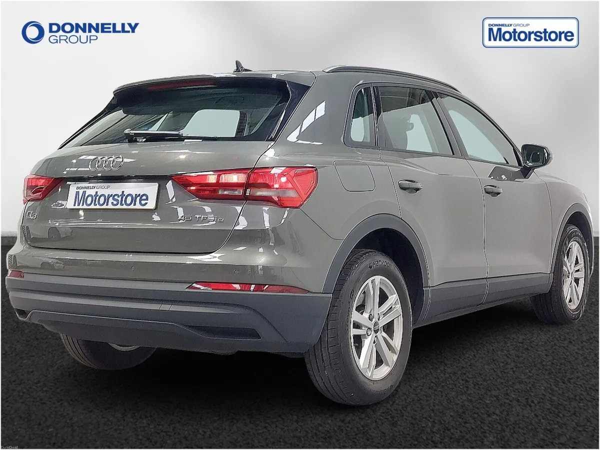 Audi Q3 Estate Technik - Image 2