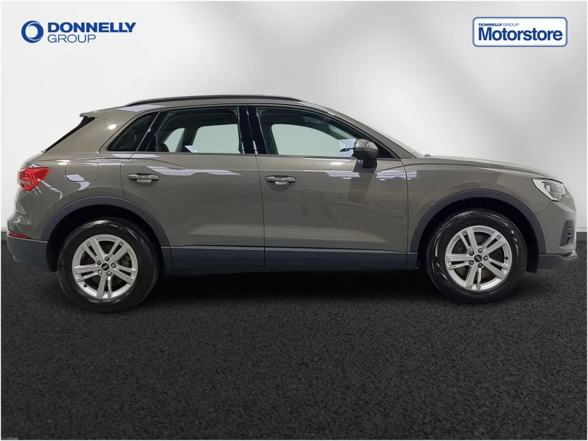 Audi Q3 Estate Technik - Image 3