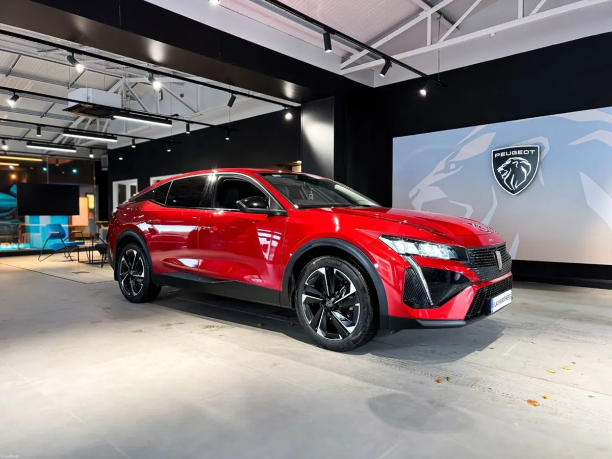 2023 Peugeot 408 Allure 1.2 130 Automatic - Image 3