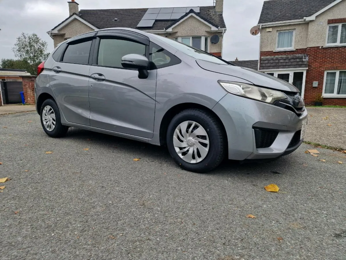 Honda Fit 1.3 Petrol Automatic 2014 - Image 4
