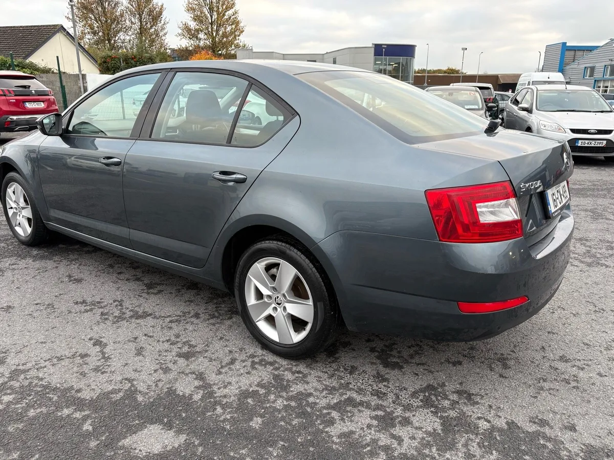 Skoda Octavia 2016 - Image 3
