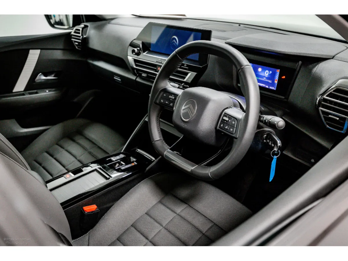 Citroen C4 You 1.2 MHEV 145HP - Image 2