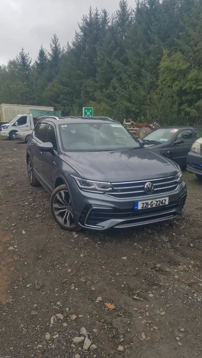 Volkswagen Tiguan 22 2.0TDI 150BHP R-LINE AUTOMAT - Image 1