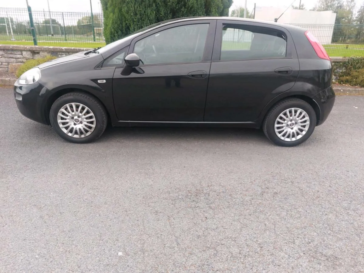 2014 fiat punto1.2 petrol new nct 3/27 95000 miles - Image 3