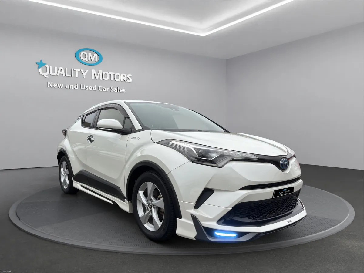2018 TOYOTA C-HR HYBRID (S28) - Image 1