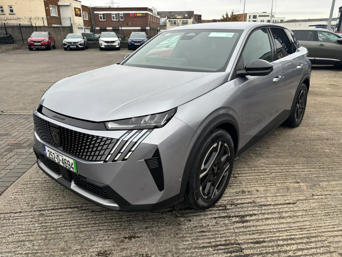 2025 Peugeot 3008 eAllure scrappage offer - Image 3