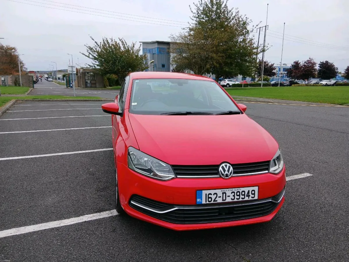 VOLKSWAGEN POLO AUTOMATIC *** LOW KILMS*** - Image 2