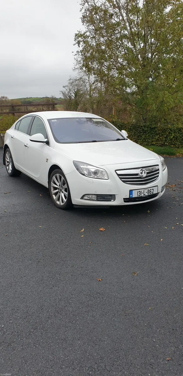 Vauxhall Insignia 2013 - Image 2