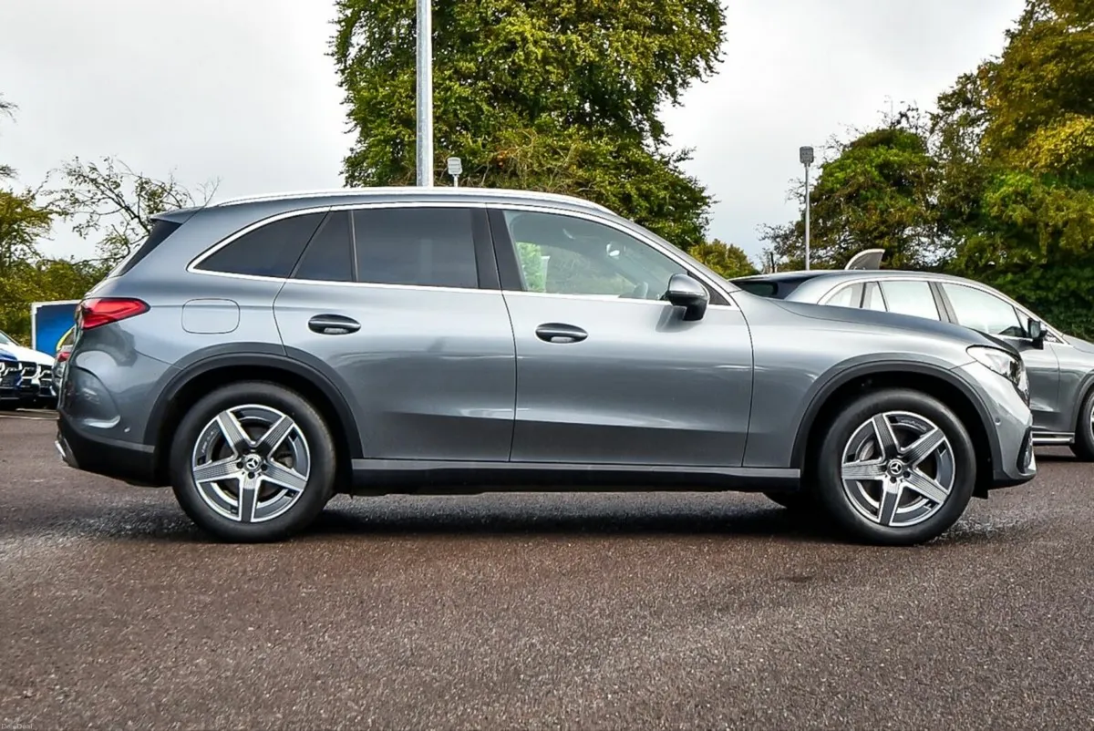 Mercedes-Benz GLC 220d AMG 4Matic Auto - Image 4